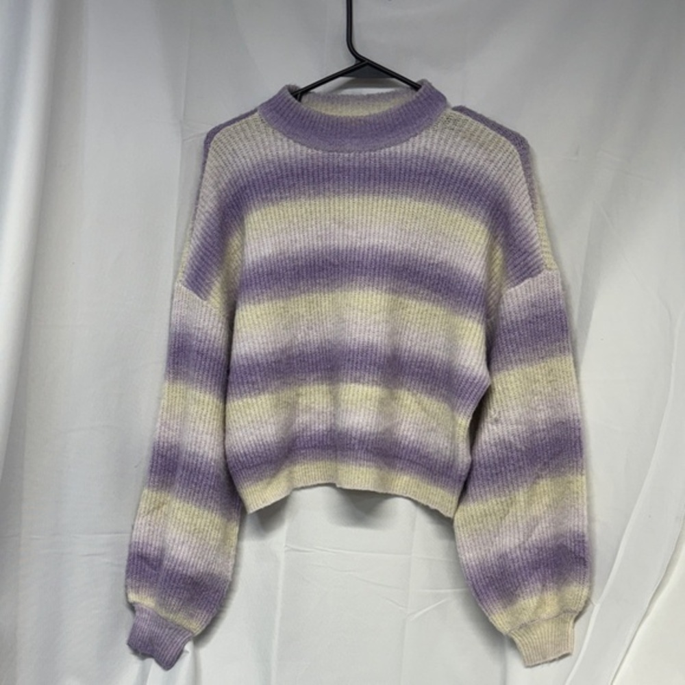 Vero Moda Lavender and Cream Striped Sweater